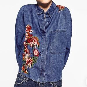 ZARA Embroidered Blue Denim Cotton Shirt size S